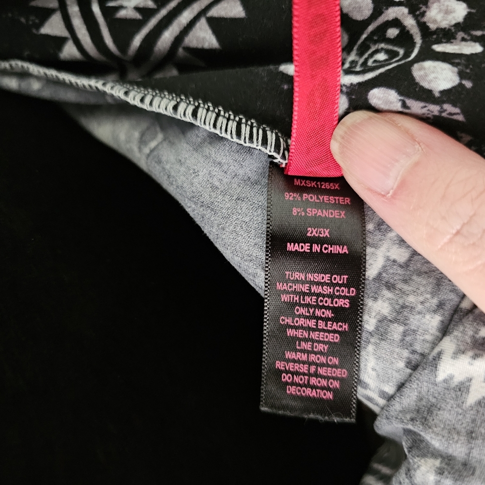Hot kiss maxi skirt size 2x/3x - Picture 3 of 3
